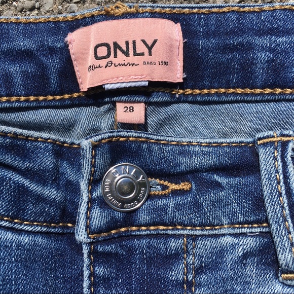 Only Brand Skinny Jeans with Feather Embroidery - Picture 7 of 16